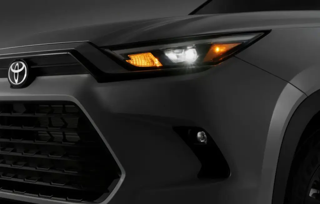 Toyota da un toque aventurero al Grand Highlander con la Woodland Edition y actualiza el resto 22 Motor16 2026 Toyota Grand Highlander Woodland 11 Motor16