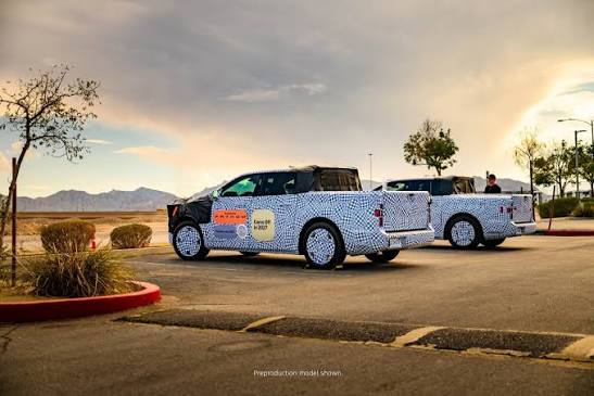 2026 Ford Fathom V2L. Imagen exterior.