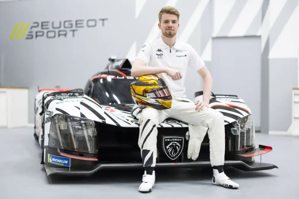 2026 peugeot 9x8 6 Motor16