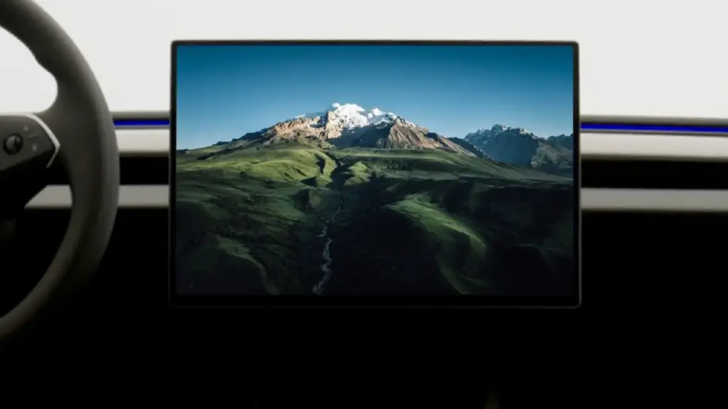 El Tesla con pantalla gigante y con tecnología V2L que esperabas y que no podrás comprar 1 Motor16 2026 Tesla Model 3. Pantalla 16''. Imagen detalle.