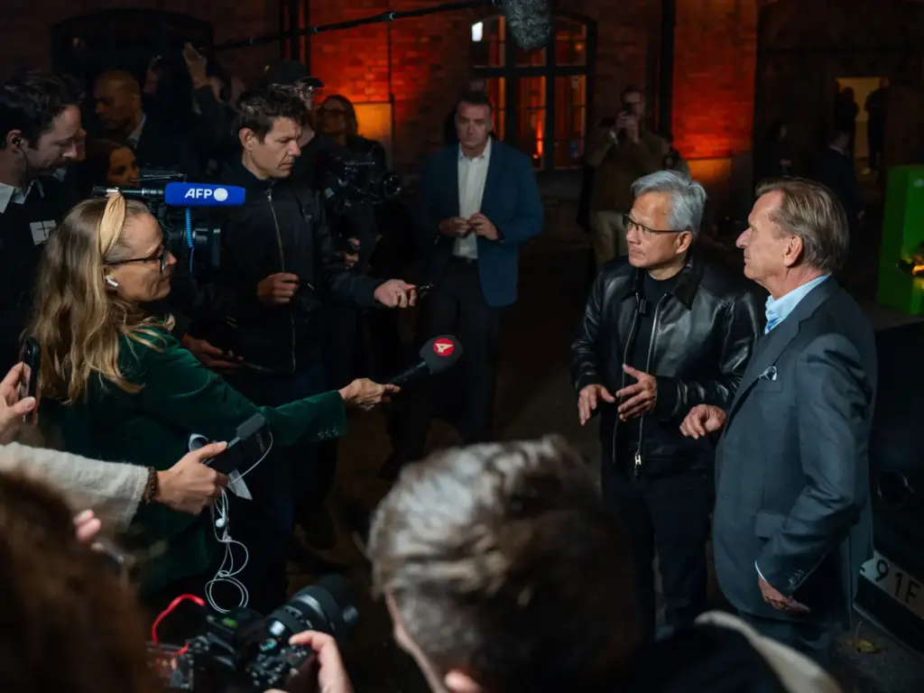 Volvo y NVIDIA amplían su alianza para impulsar la futura generación de conducción autónoma 5 Motor16 2026 volvo cars nvidia 1 Motor16
