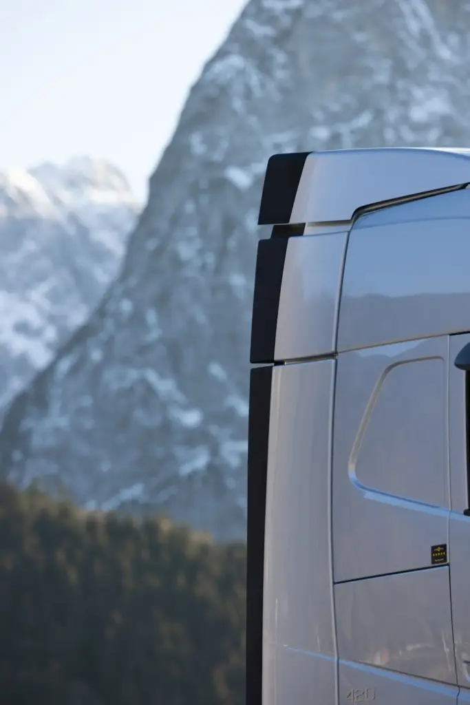 2026 volvo trucks cabina 4 Motor16