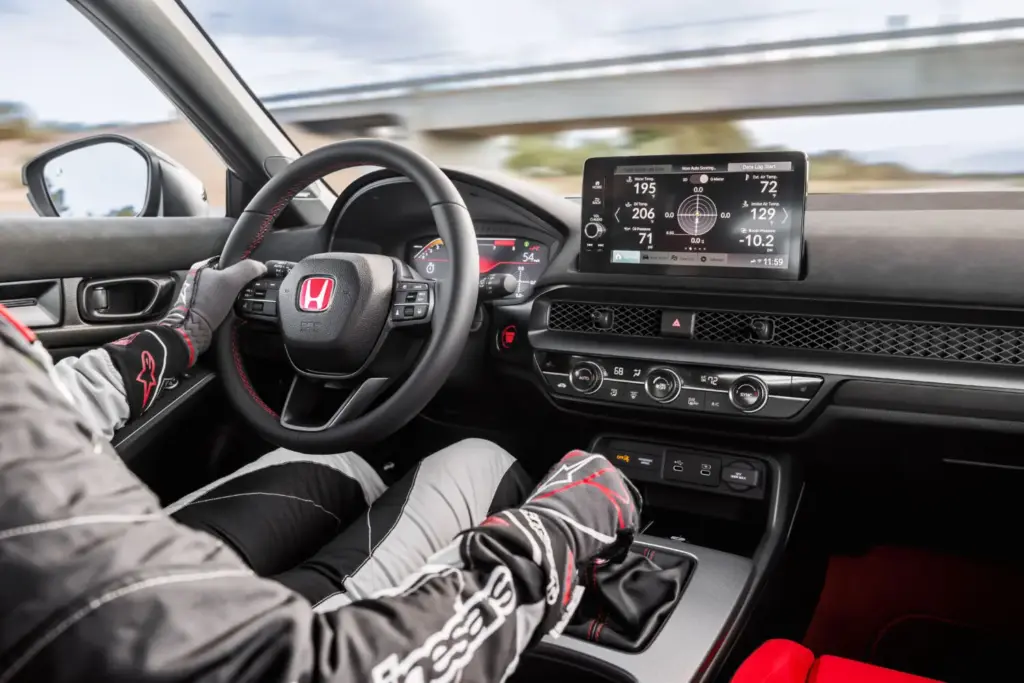 Aquí no lo volveremos a ver, pero en EE. UU. le hacen una actualización 5 Motor16 21 2027 Honda Civic Type R Motor16