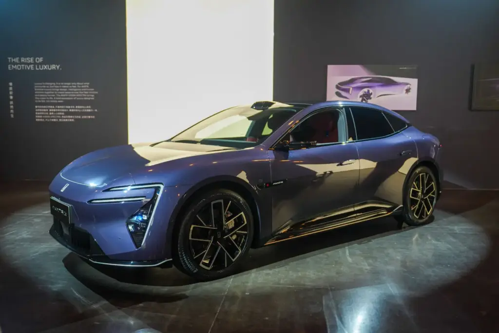 AVATR desembarca en Europa en 2027 con España como uno de sus mercados clave 14 Motor16 AVATR Salon Paris 2026 10 Motor16