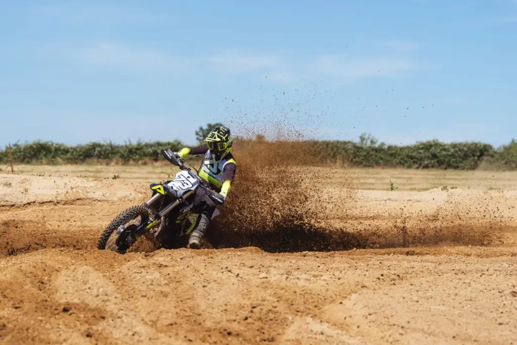 Estas son las novedades de Acerbis para el EICMA 2026 65 Motor16 Acerbis OffRoad 2027 613 Motor16