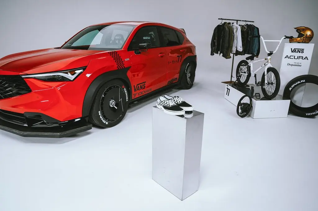 Acura ADX CZ-77 Concept: el SUV que se viste como unas Vans y lleva una BMX en la parte de atrás 5 Motor16 Coco Zurita, Acura ADX