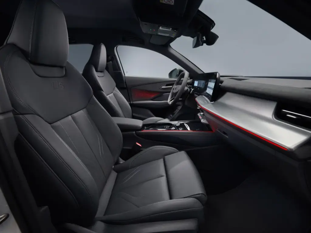 Audi Q3 Motor16