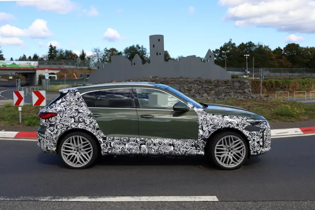 Los Audi RS Q5 y RS Q5 Sportback ya ruedan en Nürburgring 9 Motor16 Audi RS Q5 7 Motor16