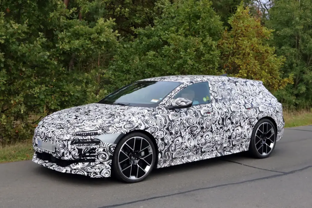 Fotos espía del Audi S6 e-tron Performance: ¿adiós al RS 6 eléctrico? 7 Motor16 Audi S6 Avant E Tron Performance 2028 espia 5 Motor16