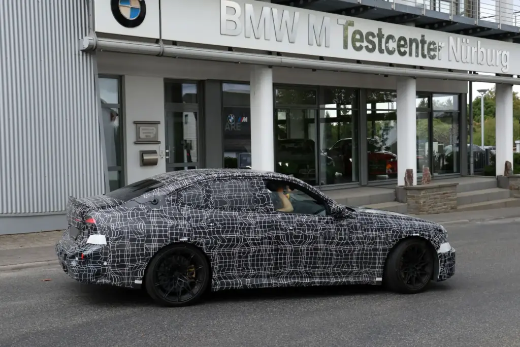 Fotos espía del BMW M3 de gasolina: Listo para 2028 1 Motor16 bmw m3 gasolina