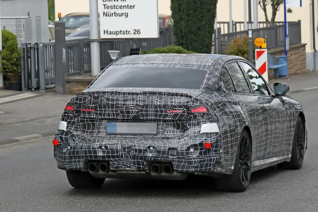 Fotos espía del BMW M3 de gasolina: Listo para 2028 2 Motor16 BMW M3 gasolina 2028 espia 22 Motor16