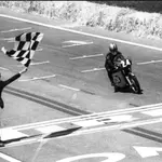 La moto que llegó a 5.156 metros en el Tíbet y otras 21 leyendas de Bultaco, en CASA SEAT