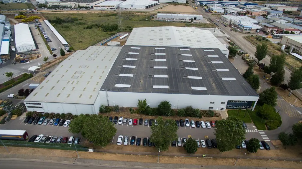 Centro de recambios de Geely en Guadalajara