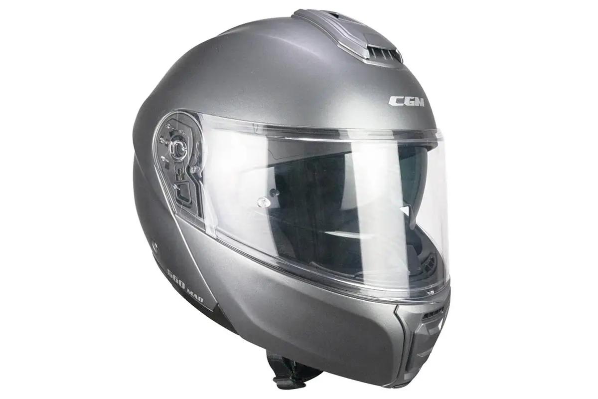 CGM 515 Verso: el casco que pasa de integral a abierto en segundos con su mentonera 180º