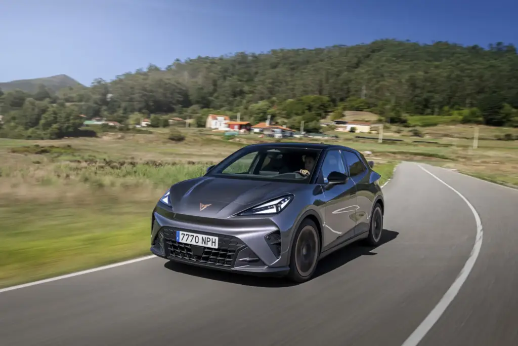 Primera prueba con el CUPRA Raval Endurance. El equilibrio como virtud 3 Motor16 Cupra Raval Endurance 25 Motor16