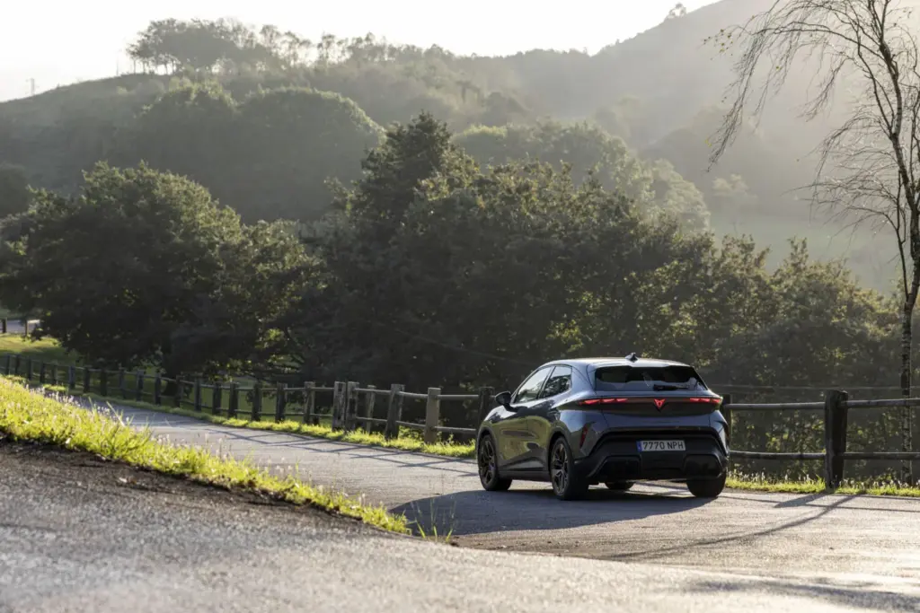 Primera prueba con el CUPRA Raval Endurance. El equilibrio como virtud 35 Motor16 Cupra Raval Endurance 31 Motor16