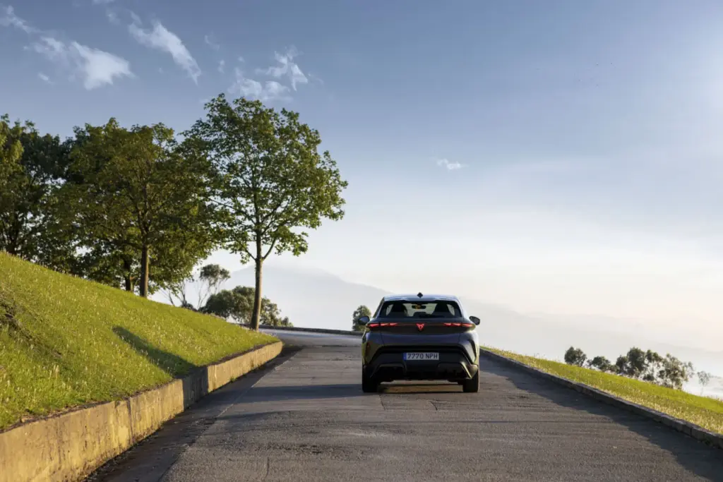 Primera prueba con el CUPRA Raval Endurance. El equilibrio como virtud 36 Motor16 Cupra Raval Endurance 32 Motor16