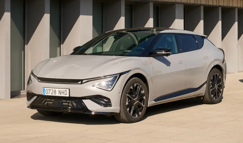 Probamos la gama eléctrica de Kia. Tienes hasta 400 combinaciones para elegir 12 Motor16 EV6 Motor16