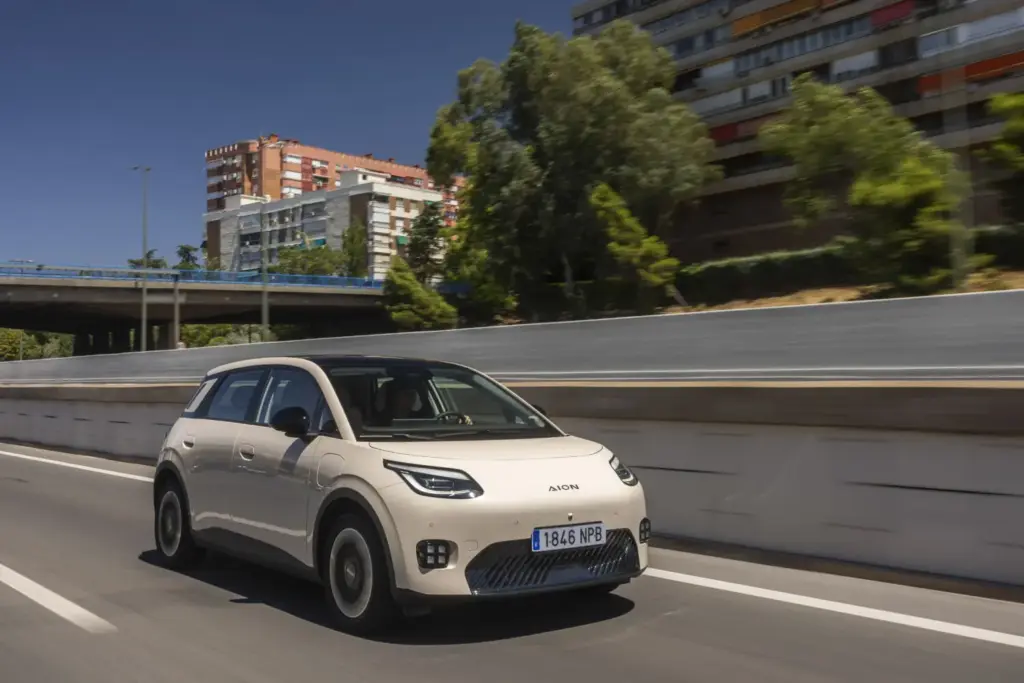 GAC AION UT Ciudad 12 Motor16
