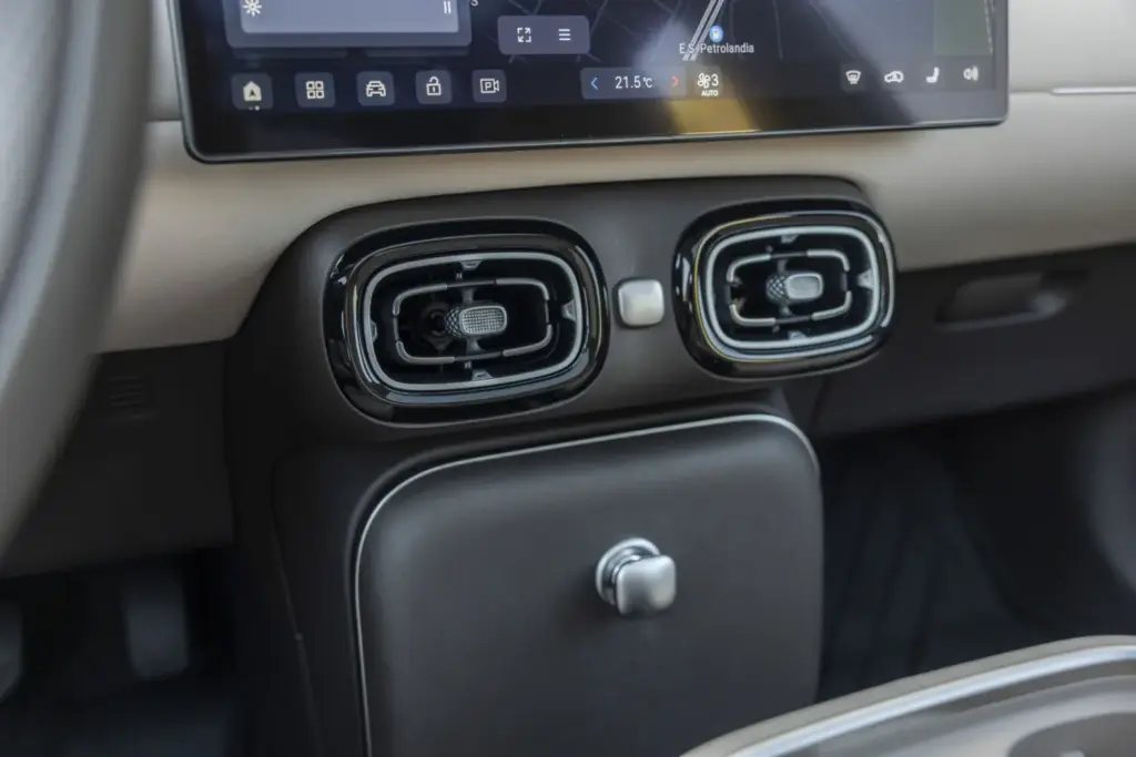 GAC AION UT Interiores 6 Motor16