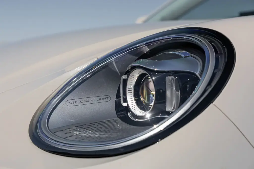 Primera prueba del GWM ORA 5: tres tecnologías para conquistar el segmento C-SUV 10 Motor16 GWM ORA 5 primera prueba 8 Motor16