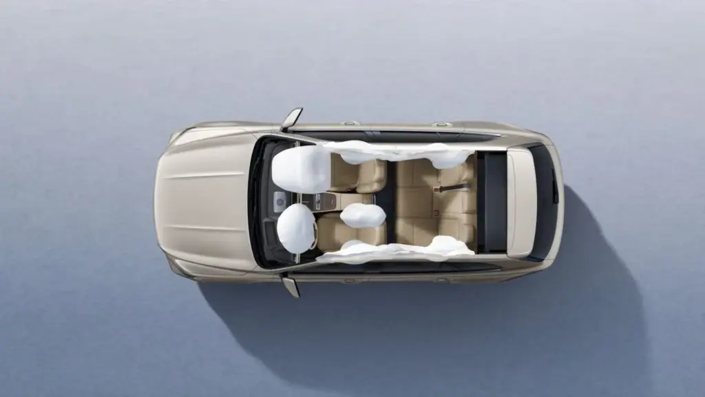 Geely Monjaro EM-i: el nuevo D-SUV con 334 CV y 116 kilómetros de autonomía eléctrica 69 Motor16 Geely Monjaro EM i Interior 34 Motor16