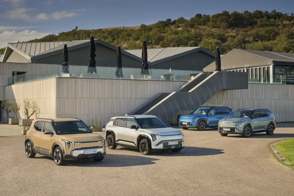 Probamos la gama eléctrica de Kia. Tienes hasta 400 combinaciones para elegir 22 Motor16 Kia gama electrica 8 Motor16