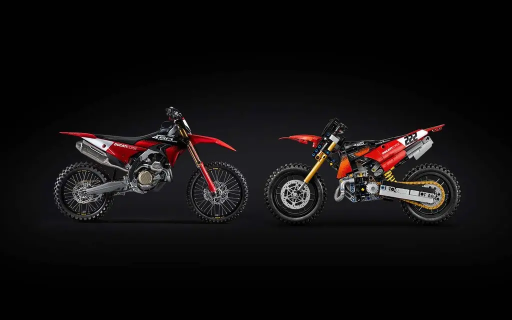 LEGO Technic Desmo450 MX Factory: la moto de motocross de Ducati ya se puede montar pieza a pieza por 49,99 € 1 Motor16 LEGO Technic Ducati Desmo450 MX Factory