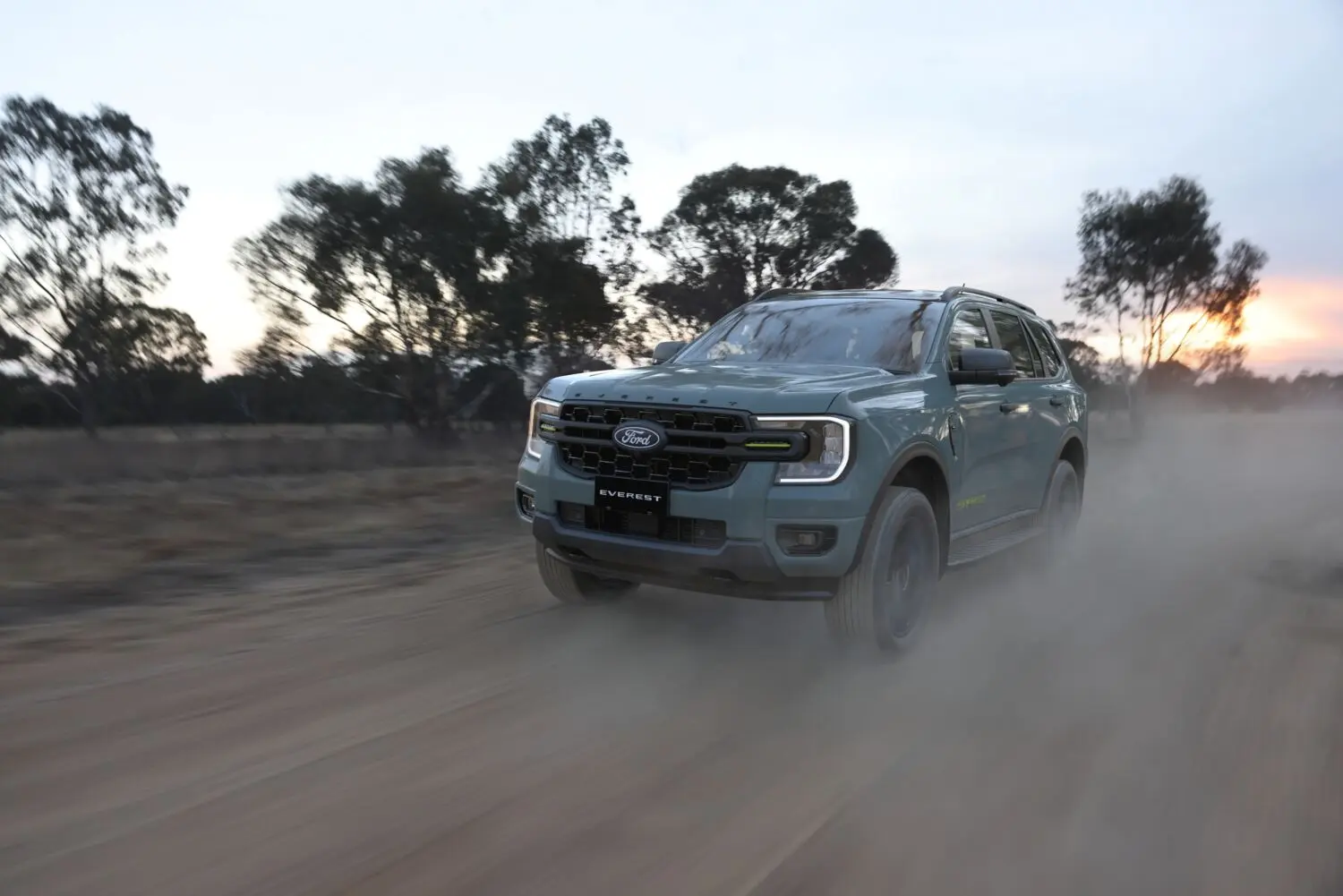 Ford Everest 2027: el nuevo Wolftrak eleva la apuesta del gran SUV australiano