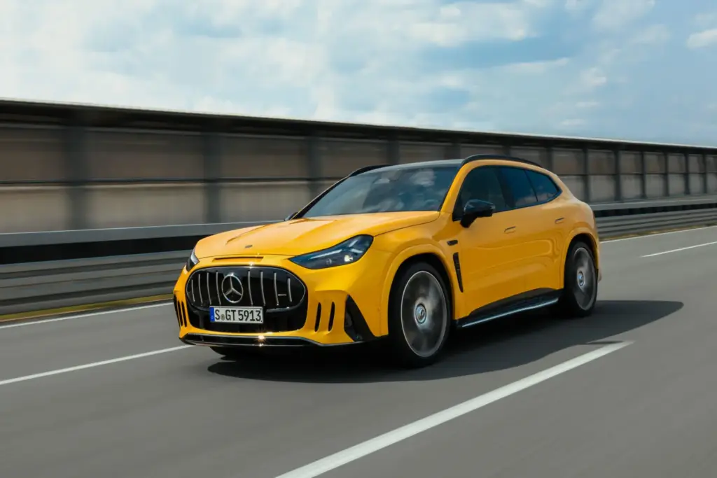 Mercedes-AMG se lanza al mundo SUV con el nuevo GT: eléctrico y hasta 1.169 caballos 6 Motor16 MERCEDES AMG GT SUV 1 Motor16