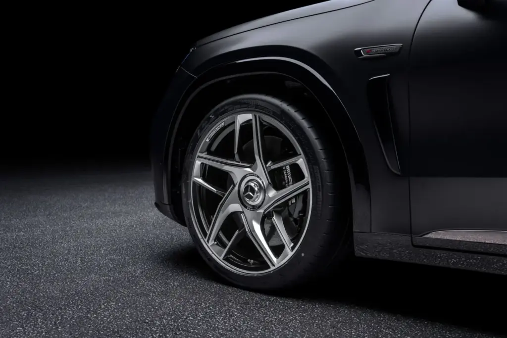 Mercedes-AMG se lanza al mundo SUV con el nuevo GT: eléctrico y hasta 1.169 caballos 27 Motor16 MERCEDES AMG GT SUV 22 Motor16