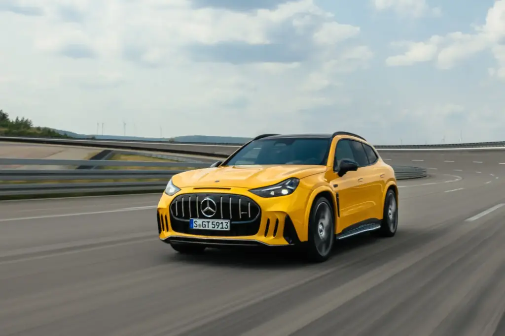 Mercedes-AMG se lanza al mundo SUV con el nuevo GT: eléctrico y hasta 1.169 caballos 8 Motor16 MERCEDES AMG GT SUV 3 Motor16