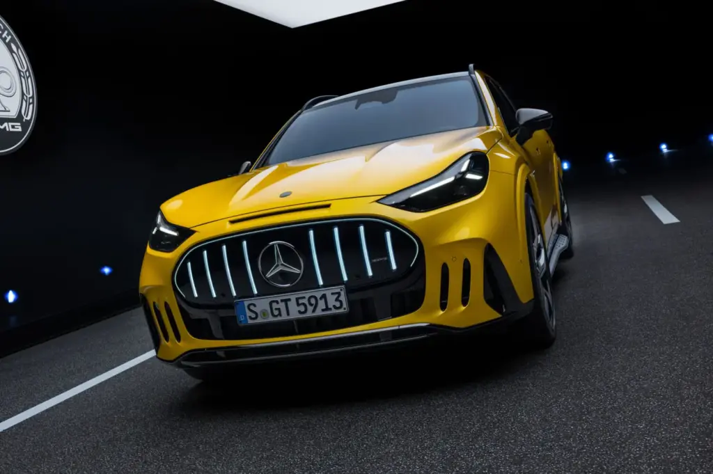Mercedes-AMG se lanza al mundo SUV con el nuevo GT: eléctrico y hasta 1.169 caballos 46 Motor16 MERCEDES AMG GT SUV 41 Motor16
