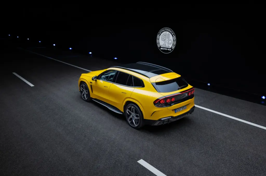 Mercedes-AMG se lanza al mundo SUV con el nuevo GT: eléctrico y hasta 1.169 caballos 51 Motor16 MERCEDES AMG GT SUV 46 Motor16