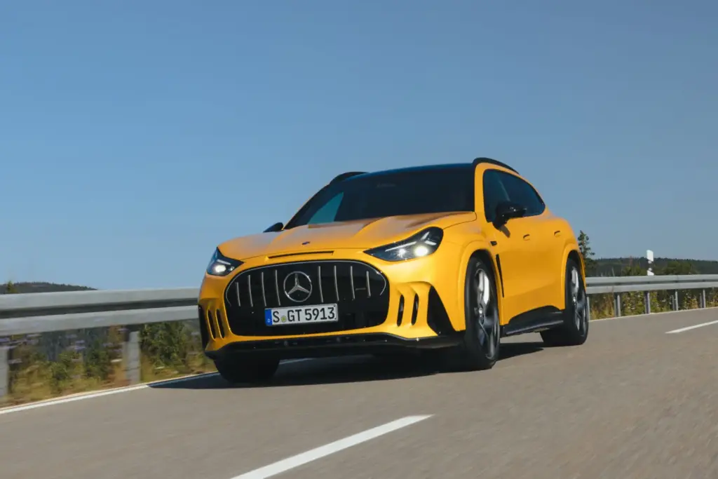Mercedes-AMG se lanza al mundo SUV con el nuevo GT: eléctrico y hasta 1.169 caballos 10 Motor16 MERCEDES AMG GT SUV 5 Motor16