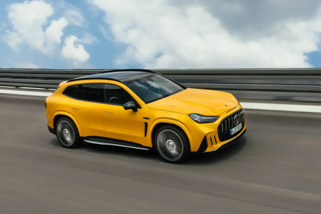 Mercedes-AMG se lanza al mundo SUV con el nuevo GT: eléctrico y hasta 1.169 caballos 76 Motor16 MERCEDES AMG GT SUV 71 Motor16