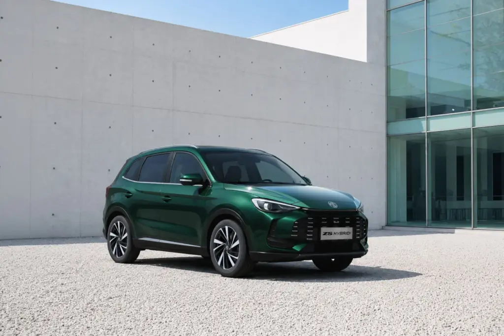 El MG ZS se actualiza con evidentes mejoras y a un precio imbatible 13 Motor16 MG ZS 2026 9 Motor16