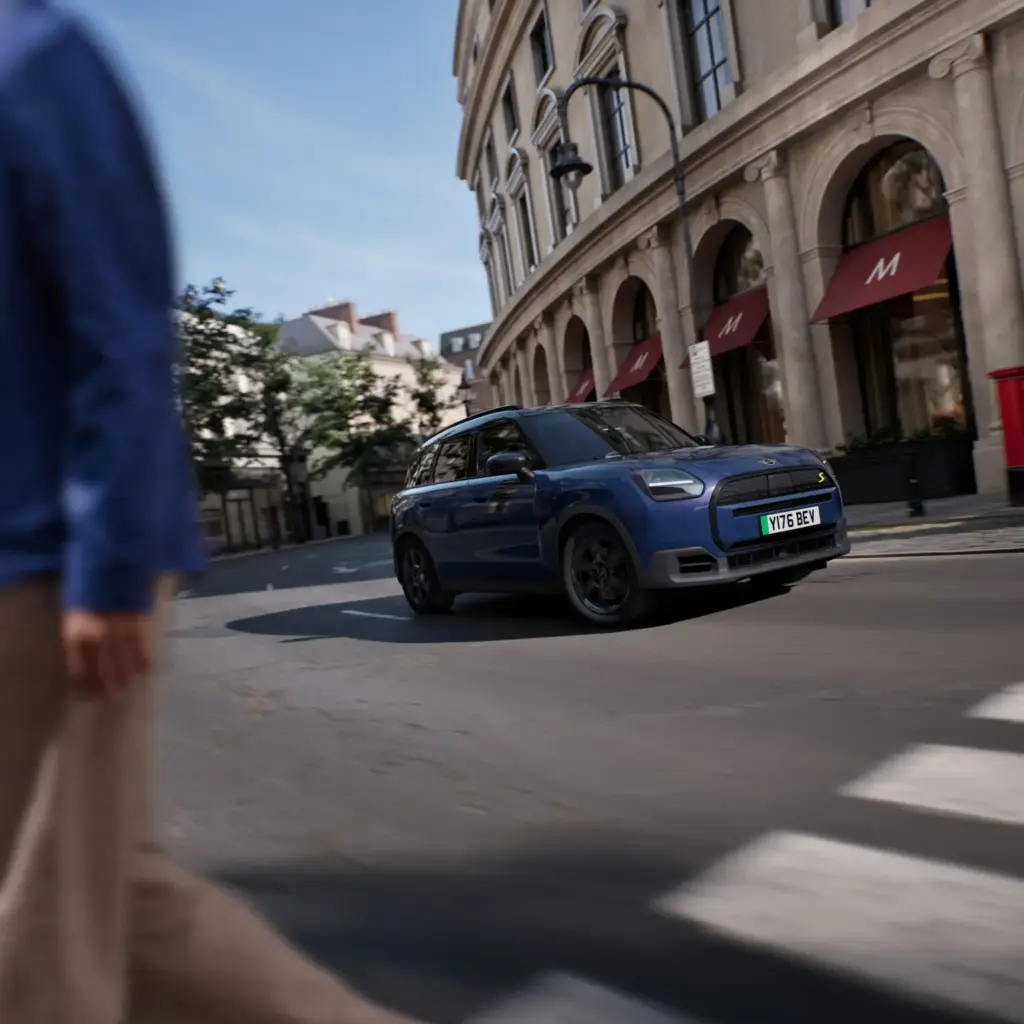 MINI Countryman SE Midnight Edition 3 Motor16