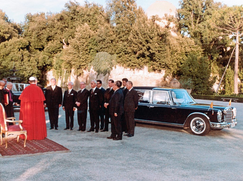 Mercedes Benz 600 Pullman Landaulet W 100 vaticano Motor16