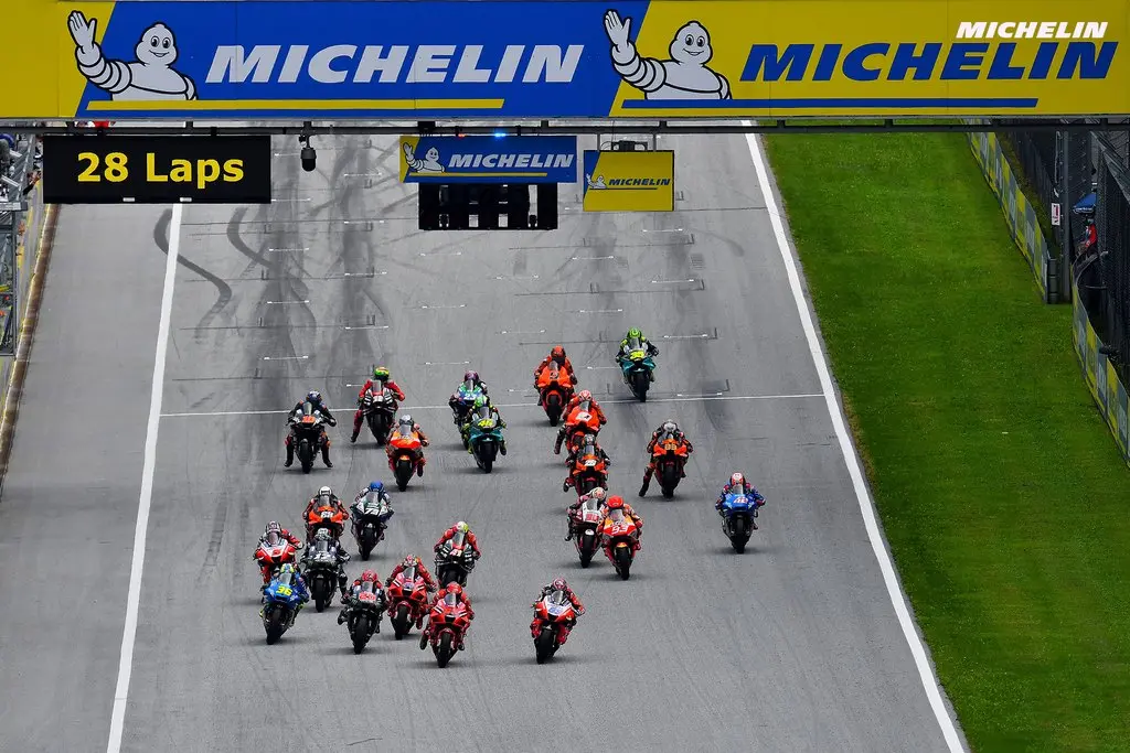 Michelin cuenta la historia de su última década en MotoGP en 'Racing on Trust' 1 Motor16 Michelin, MotoGP