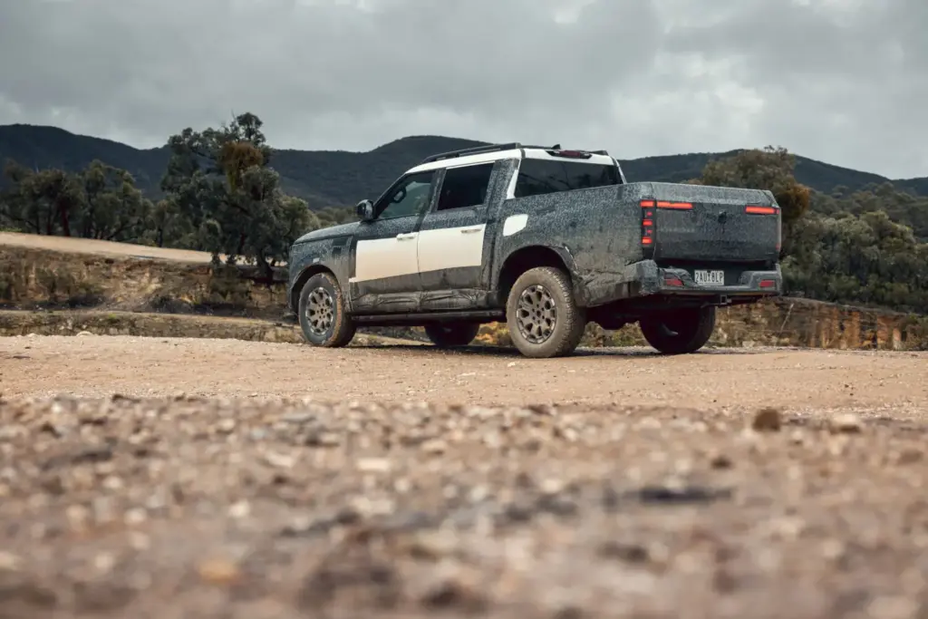 Nueva Nissan Navara Pro PHEV con 407 CV, de momento para Oceanía 5 Motor16 Nissan Navara Pro Hibrida Enchufable 4 Motor16