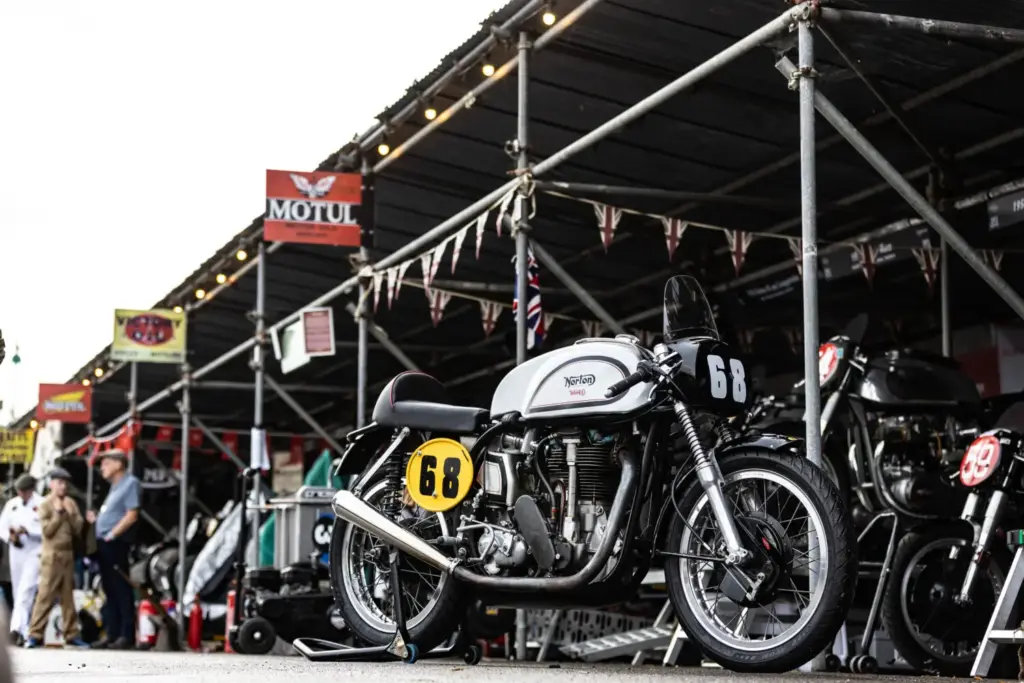Norton revive su legado de competición con una Manx 30M en Goodwood 10 Motor16 Norton Revival 1 Motor16