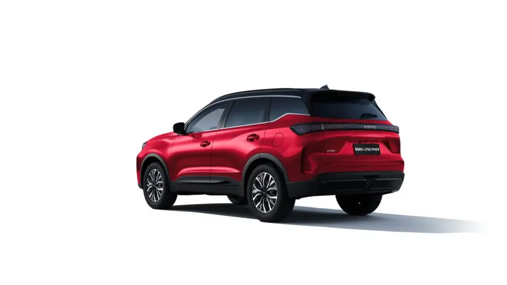 El EBRO s700 PHEV incorpora muchas pequeñas mejoras para facilitarte la vida 1 Motor16 s700 phev
