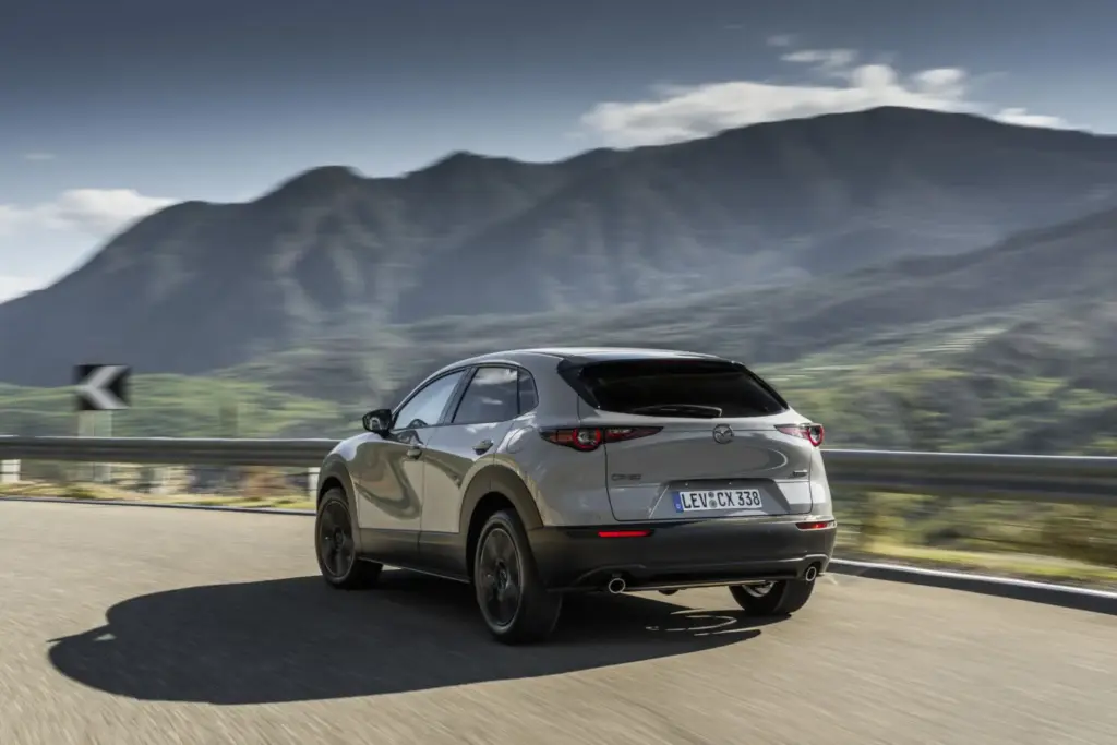 Mazda CX-30 2027: más versiones, nuevos acabados y tecnología de seguridad mejorada 1 Motor16 Nuevo Mazda CX-30 2027 (3)