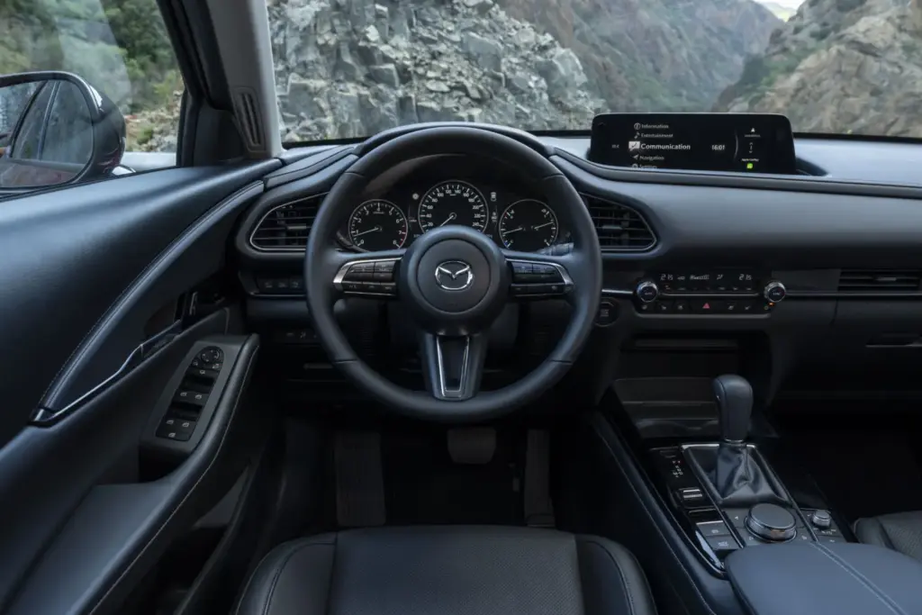 Mazda CX-30 2027: más versiones, nuevos acabados y tecnología de seguridad mejorada 2 Motor16 Nuevo Mazda CX 30 2027 4 Motor16