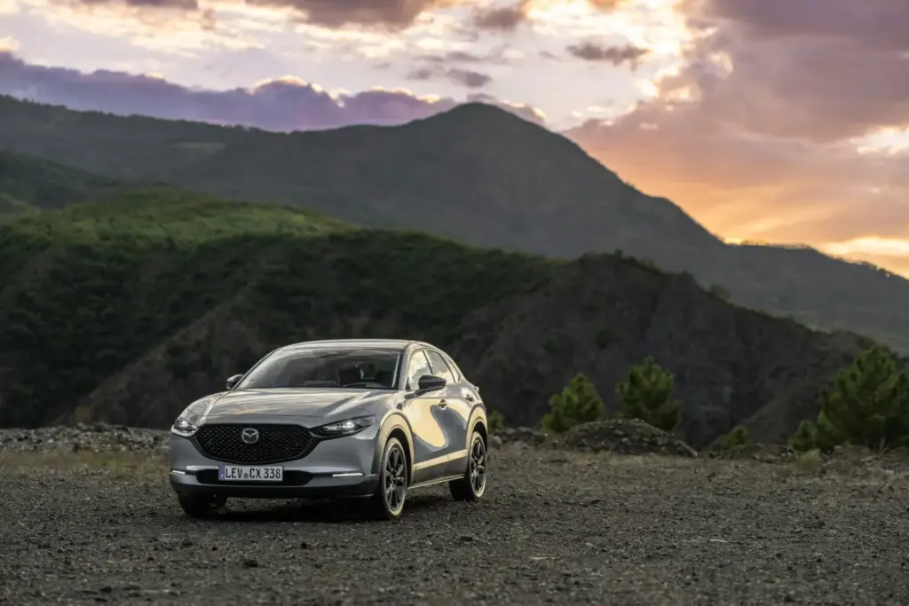 Mazda CX-30 2027: más versiones, nuevos acabados y tecnología de seguridad mejorada 12 Motor16 Nuevo Mazda CX 30 2027 9 Motor16