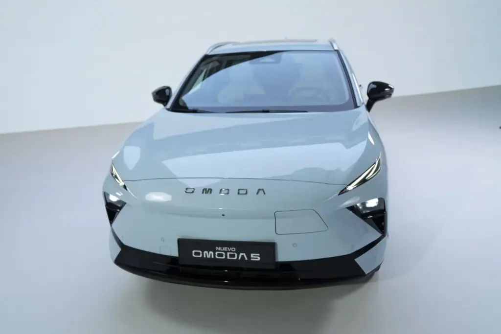 Nuevo OMODA 5 EV Exterior 15 Motor16