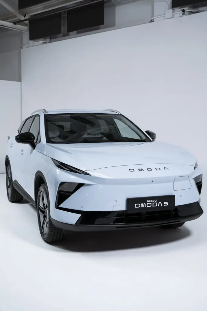 Nuevo OMODA 5 EV Exterior 2 Motor16
