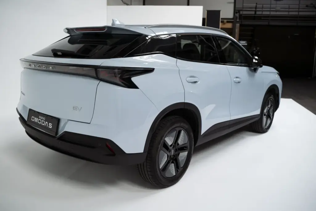 Nuevo OMODA 5 EV Exterior 4 Motor16