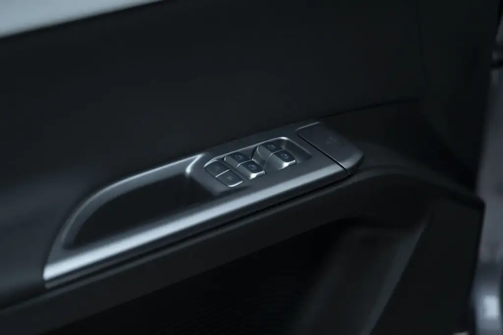 Nuevo OMODA 5 Interior 35 Motor16